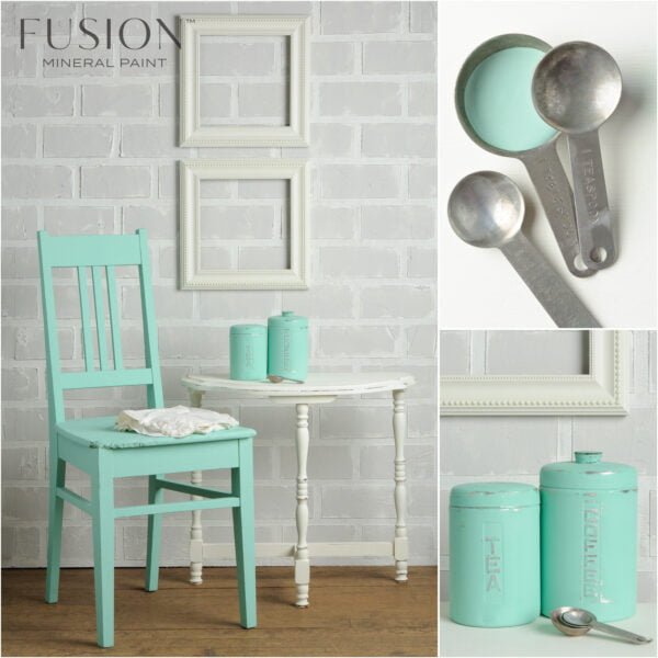 Furniture painted with the Laurentien Fusion mineral paint.