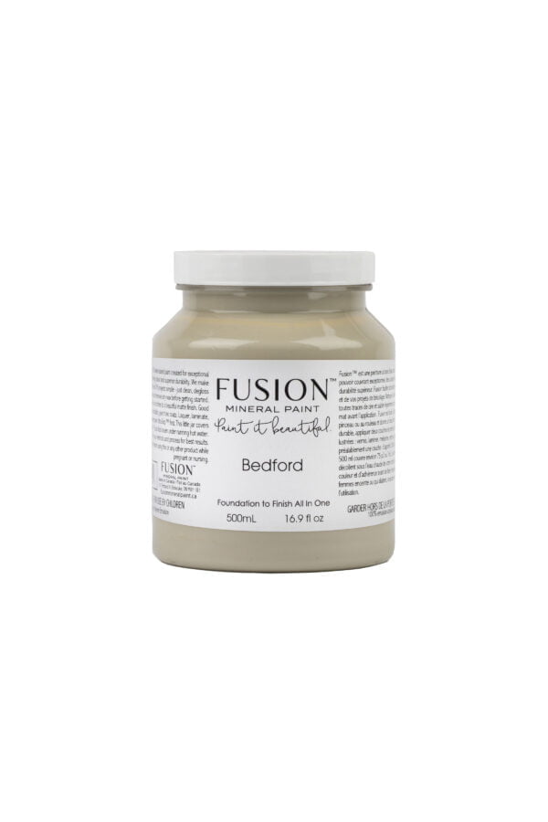 A pint of Fusion Bedford showing label with size and weight.