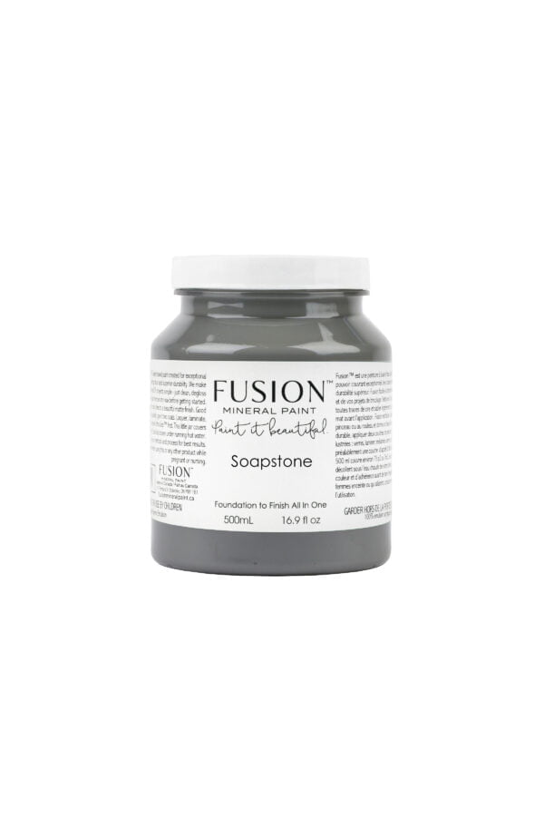 A pint of Fusion Soapstone showing label with size and weight.